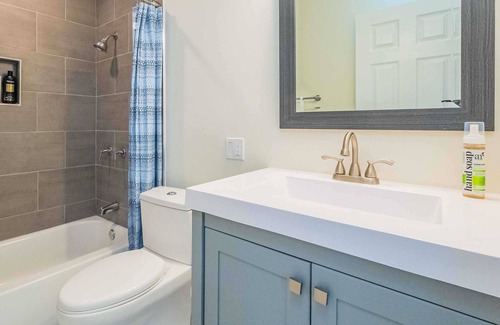 Altadena Apartamento | Newly Remodeled 2B2B APT close to Pasadena