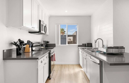 Altadena Apartamento | Newly Remodeled 2b2b APT Near Pasadena Old Town
