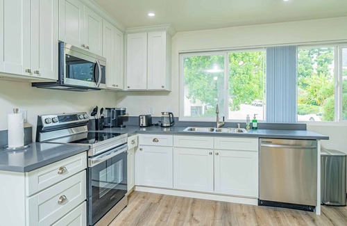 Altadena Apartamento | Newly Remodeled 2b2b APT Near Pasadena Old Town
