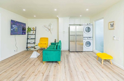 Altadena Apartamento | Newly Remodeled 2b2b APT Near Pasadena Old Town