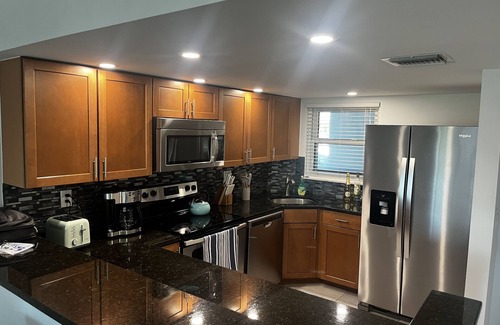 Lely Golf Estates Condominio | Newly Remodeled 2bed/2bath Condo in the desirable Lely neighborhood!