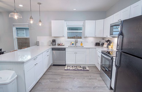 Near East Side Casa | Newly Remodeled 4BR 2BA Near Amazing Downtown