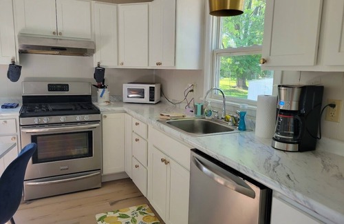 Seneca Falls Casa | NEWLY Remodeled Cozy Cottage Home