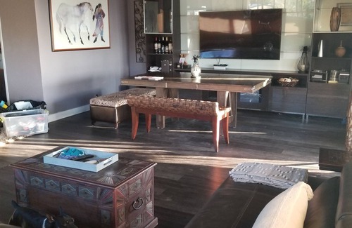 Lucerne Apartamento | Newly Remodeled Furnished Upper 1250sq unit
