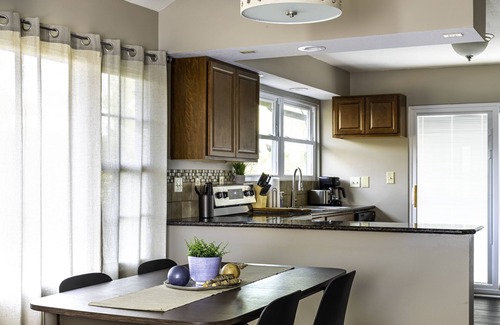 Kansas City Casa | Newly Remodeled Modern home minutes from Speedway