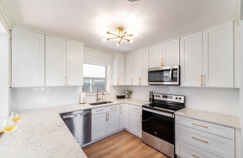 Florida Ridge Casa | Newly Remodeled Private Pool Home