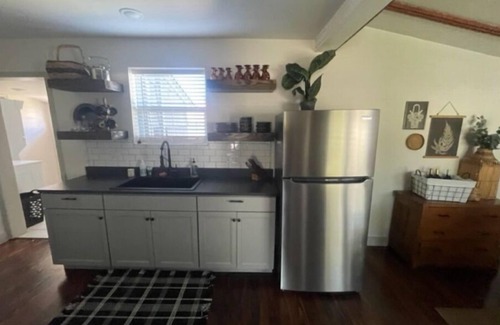Dexter Casa | Newly remodeled quaint 2 bedroom 2 bath home in downtown Dexter, Missouri