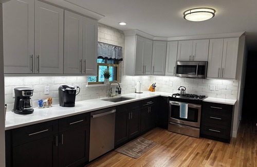 Littleton Casa | Newly Remodeled, Sleeps 12, Quiet neighborhood near it ALL, Pet Friendly