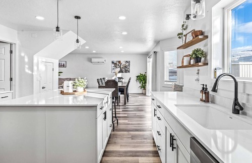 Kamas Casa | Newly Remodeled Uinta Mountain Town Retreat