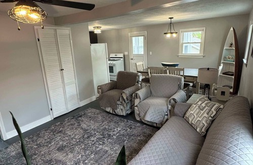 Fairport Harbor Casa | Newly Remodeled 2-Bedroom Unit in Fairport Harbor