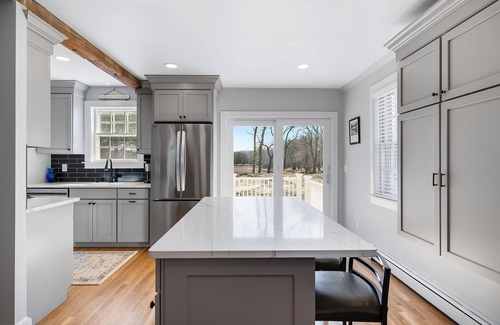 West Barnstable Casa | Newly remodeled 3BR+ overlooking cranberry bog. 11mins to beach. Sleeps 8