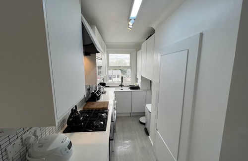 Barnet Apartamento | Newly renovated 1 bedroom modern apartment London