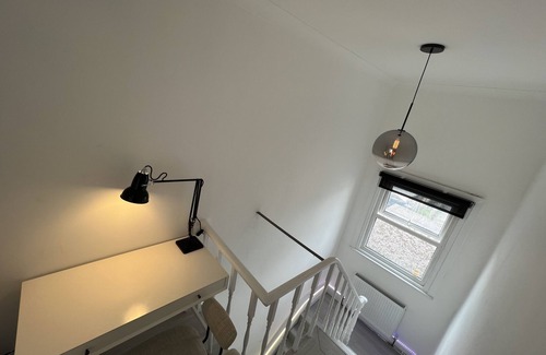 Barnet Apartamento | Newly renovated 1 bedroom modern apartment London