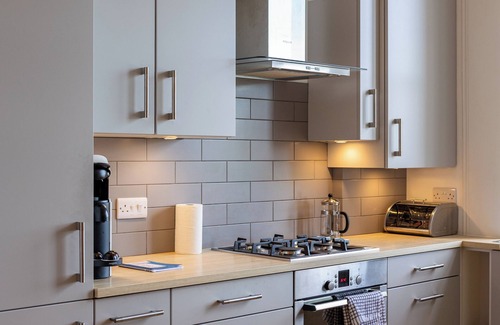 Newhaven Apartamento | Newly renovated 1BR APT near charming Newhaven!