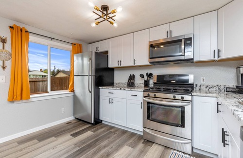 Spenard Casa | Newly renovated 2 bed/ 1 bath house 10 minutes away from downtown Anchorage.