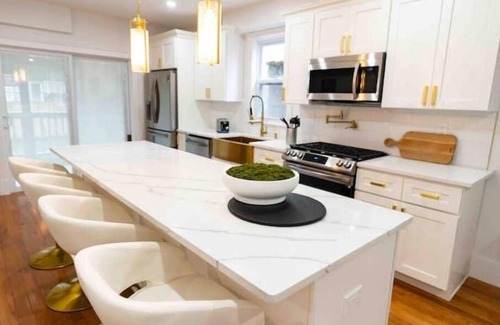 Fields Corner West Condominio | Newly renovated 2 bedroom 2 bath condo