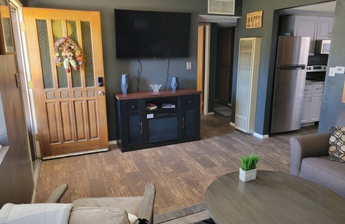 Lake Isabella Apartamento | Newly renovated 2 bedroom with Cabin feel in Lake Isabella