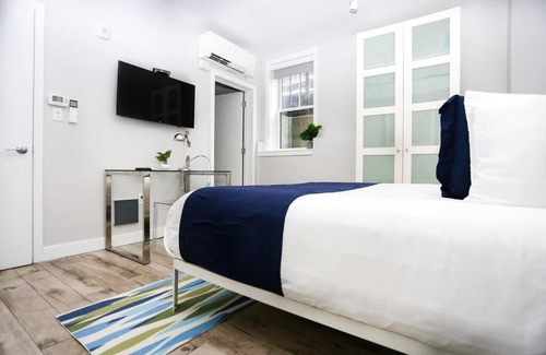 Griggs Park Apartamento | Newly Renovated 2bed, 2bath private apartment, minutes from Boston.