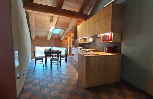 Stroppo Apartamento | Newly renovated accommodation in mountain house at the foot of Mt. Nebin