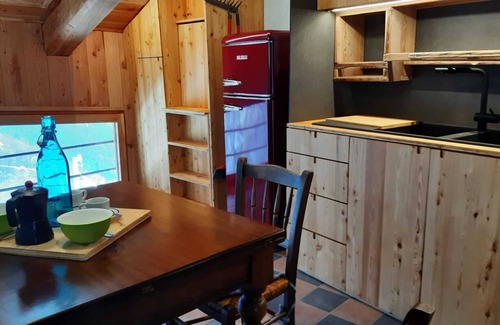 Stroppo Apartamento | Newly renovated accommodation in mountain house at the foot of Mt. Nebin