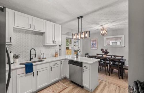 Cleveland Casa | Newly Renovated and Designed Near Downtown