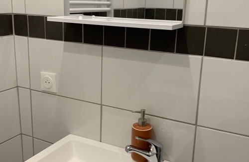 Coteaux Ouest Apartamento | Newly renovated and equipped studio in Rouen city center