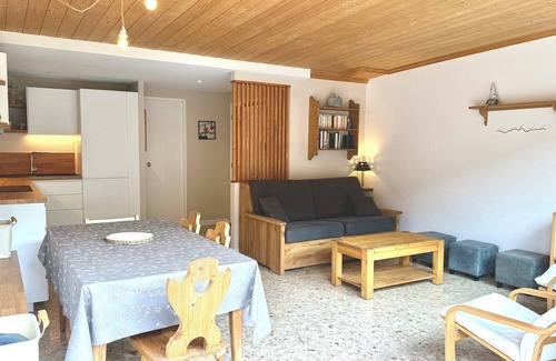 Le Praz Apartamento | Newly renovated apartment for 6 people in Courchevel Le Praz