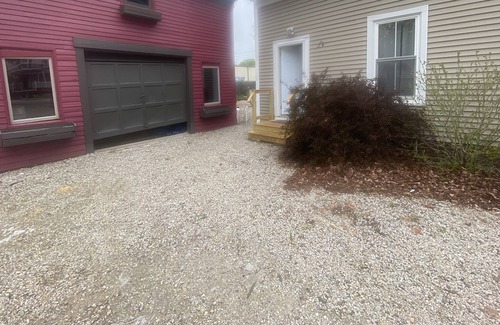 Gorham Apartamento | Newly renovated “barn” unit in excellent location.
