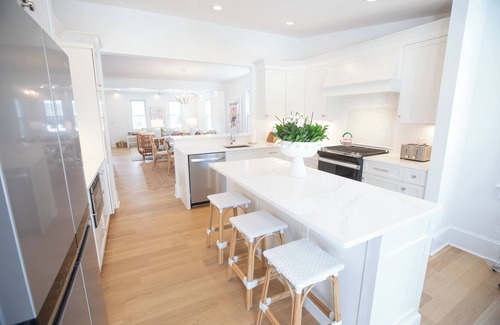 Point Pleasant Beach Casa | Newly Renovated Bay Head Beach House With Guest Cottage