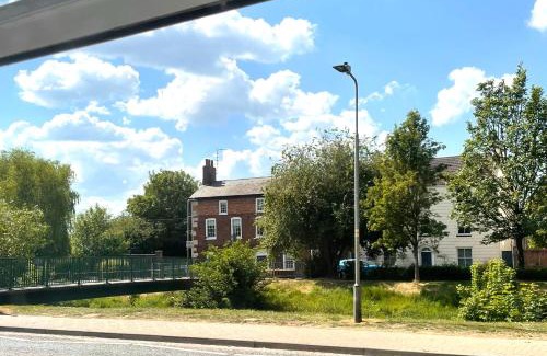 Spalding Apartamento | Newly renovated, bright and stylish flat