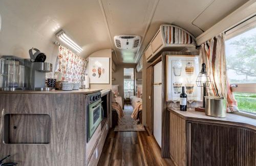 Spicewood Casa | Newly Renovated Camper with Fresh Decor and Tiny Deck in Texas