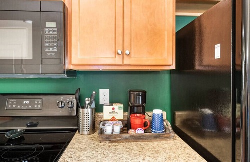 Hubert Casa | Newly Renovated-Central Jacksonville/Lejeune/Beach