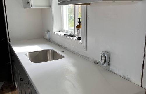 Skaneateles Cabaña | Newly renovated cottage on Skaneateles lake with spectacular views!