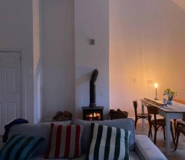 Scotshouse Casa | Newly renovated Cottage with private trout fishing set in beautiful wildlife estate