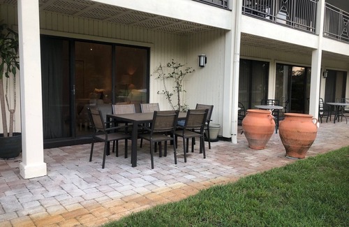 Wesley Chapel Condominio | Newly Renovated Golf View in Saddlebrook