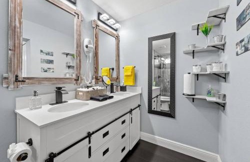 Bearss Plaza Casa | Newly Renovated home in Tampa, Florida