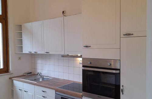 Warburg Apartamento | Vivir en un edificio histórico (Altstadt Bahnhof) - 2 habitaciones dobles en un apartamento grande