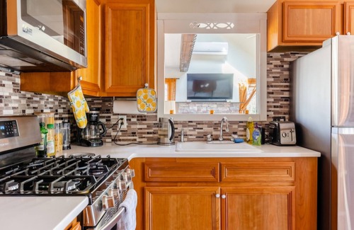 Jim Thorpe Cabina | Newly renovated mountain escape near hiking/skiing/lakes/shops/restaurants