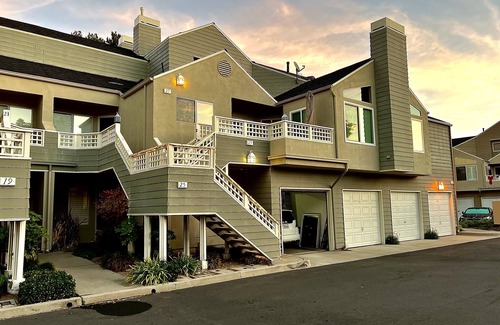 Aliso Viejo Condominio | Newly renovated OC Condo w/ Memory Foam King Bed