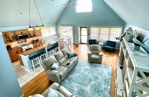 Margate City Casa | Newly-Renovated, Open-Concept Private Beach House in Margate - Pet-Friendly!