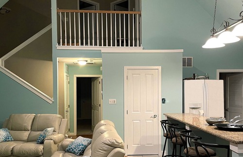 Margate City Casa | Newly-Renovated, Open-Concept Private Beach House in Margate - Pet-Friendly!