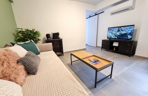 Almeria Centro Apartamento | Ático recién renovado en el centro histórico de Almería.