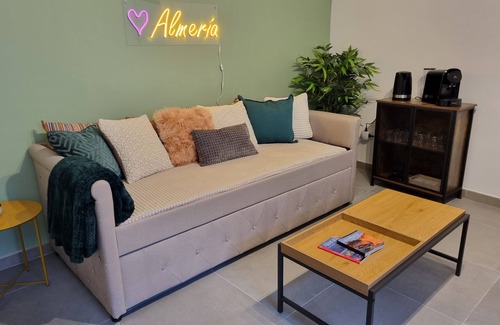 Almeria Centro Apartamento | Ático recién renovado en el centro histórico de Almería.