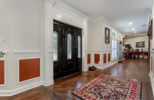 Weston Casa | Newly Renovated Private Ranch Get-A-Way
