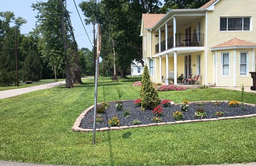 Chilo Casa | Newly renovated Private upstairs room rental