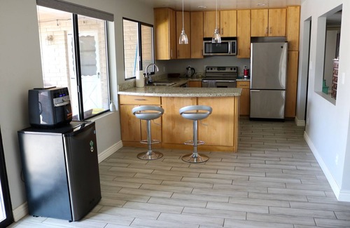 The Lakes Casa | Newly Renovated Quaint Tempe Home with Pool