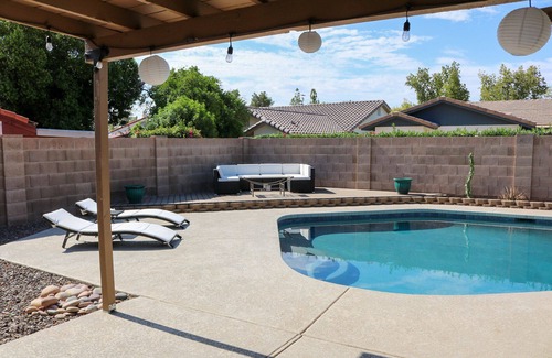The Lakes Casa | Newly Renovated Quaint Tempe Home with Pool