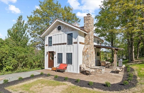 Rushville Casa | Newly Renovated Rustic Home at Canandaigua Lake