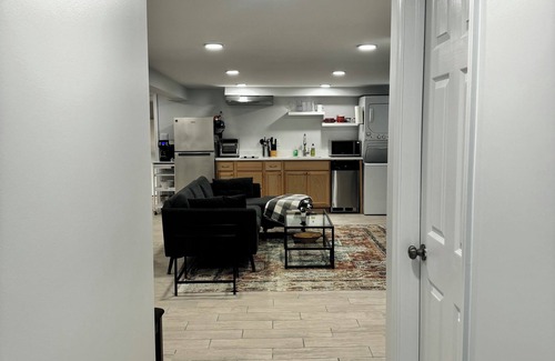 Brightwood Apartamento | Newly Renovated Spacious 1BD apartment in Washington DC!