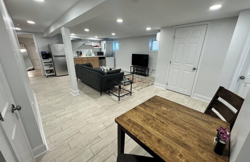 Brightwood Apartamento | Newly Renovated Spacious 1BD apartment in Washington DC!